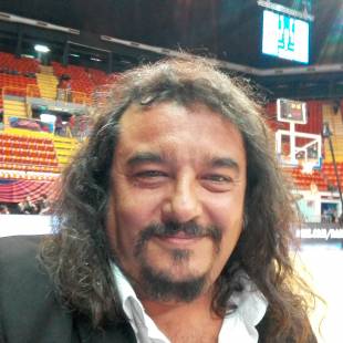 Presentación Liga Endesa con el Gag. Momento gracioso en la presentación de la Liga Endesa, donde Luis Larrodera y Soraya Arnelas son mis cómplices